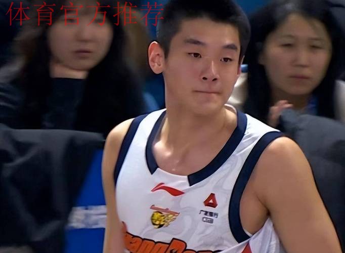 广东又杀出一个威姆斯!飙中6三分+全场29分,朱芳雨乐了赛后猛夸 广东又杀出一个威姆斯!飙中6三分+全场29分,朱芳雨乐了赛后猛夸