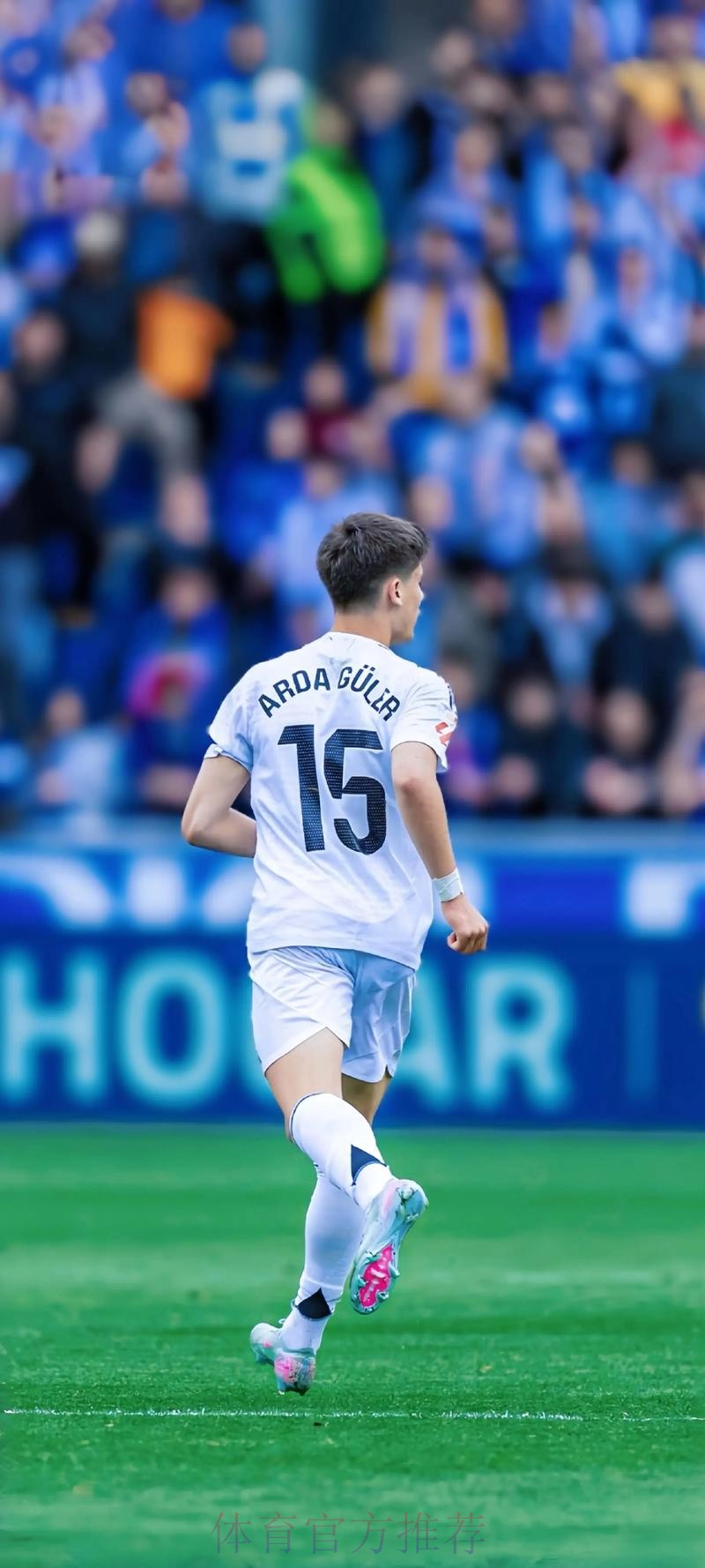 卡马文加:姆巴佩西语很好已经融入更衣室 卡马文加:姆巴佩西语很好已经融入更衣室