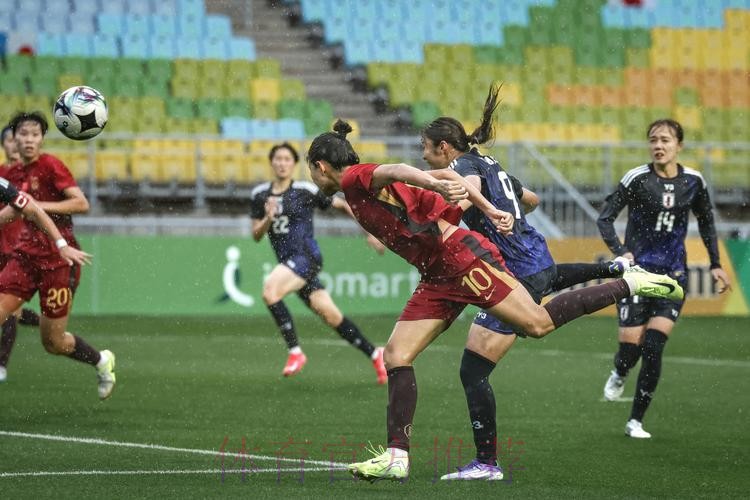东亚杯 | 中国女足0比0日本女足 1胜2平获得亚军 东亚杯 | 中国女足0比0日本女足 1胜2平获得亚军